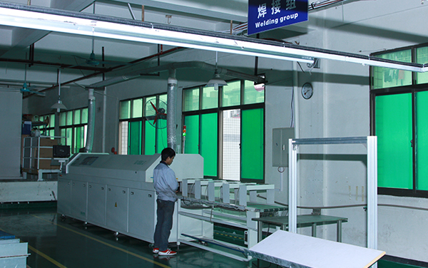 焊接組車間 焊接組車間